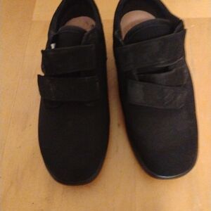 Women's orthopedic work shoes